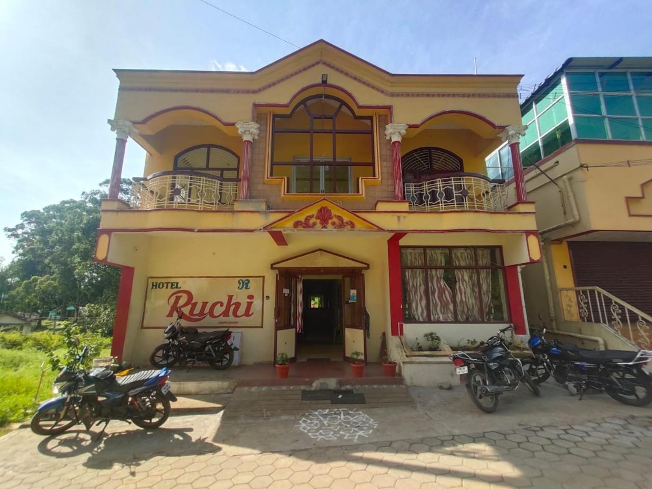 Hotel Ruchi Йеркод Экстерьер фото
